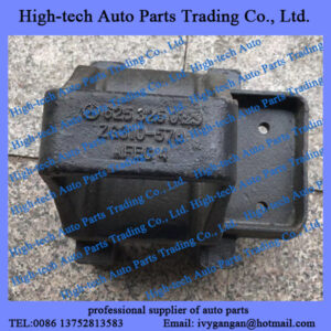 Beiben truck parts north benz 2638S truck suspension spring leaves support 5203250129 ASSISE SUP DE RESSORT 520 325 01 29