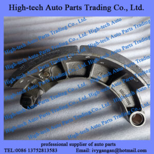 Beiben truck parts north benz NG80B truck A6594202520 MACHOIRE DE FREIN ARRIERE 6594202520 MACHOIRE DE FREIN 659 420 2520 rear brake shoes 659 420 25 20