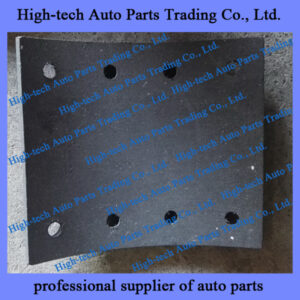 Hongyan Genlyon truck parts parts front brake lining GARNITURES DE FREIN AVANT 19000448029