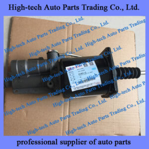 Saic-Iveco Hongyan Genlyon truck 1602-500520 clutch slave cylinder booster 5801315988 SERVO D’EMBRAYAGE