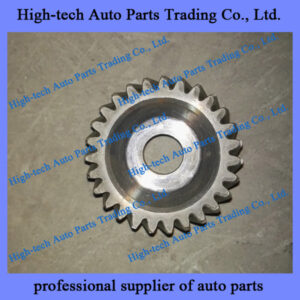 Weichai Deutz engine air compressor gear 13024212 PIGNON DE COMPRESSEUR for BEIBEN JAC FOTON HANVAN SHACMAN SINOTRUK HOWO truck Yutong King Long bus LIUGONG XCMG wheel loader, boat, ship, vessel, yacht